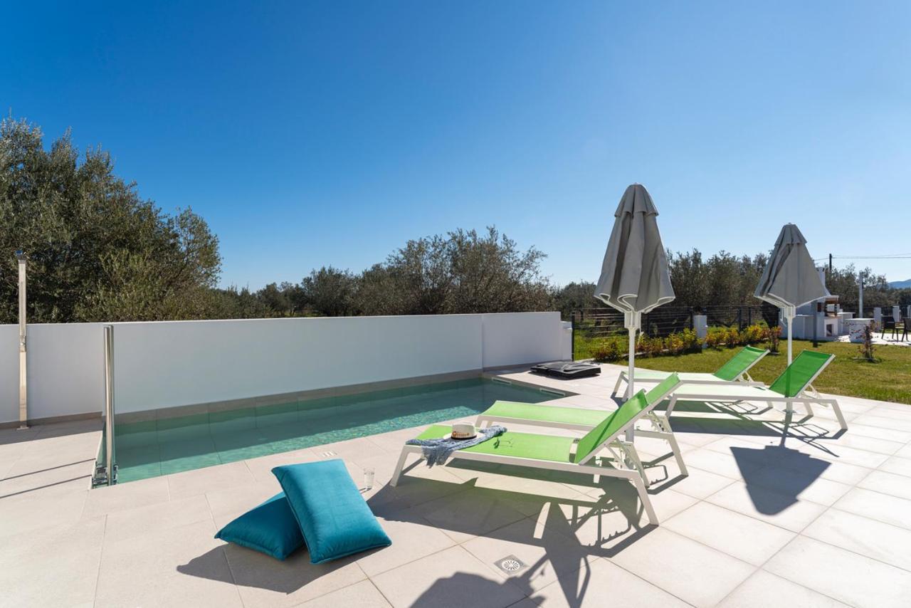Domus Oliva Villas Haraki Exterior photo